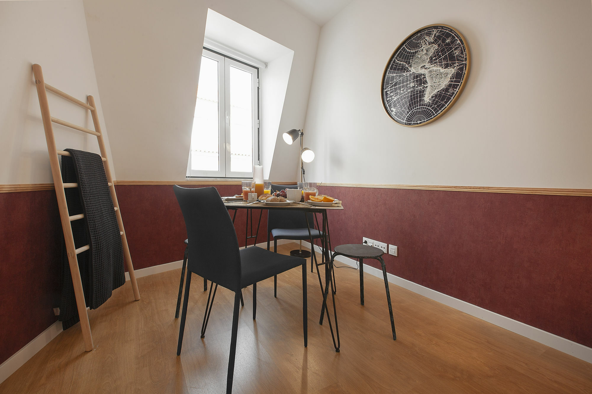 Sweet Inn Apartment - Sao Bento Lisbon Exterior photo
